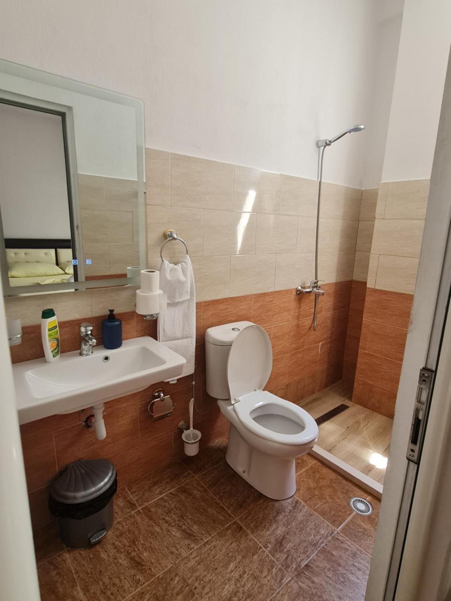 Hotel Brace Gjirokastër Extérieur photo